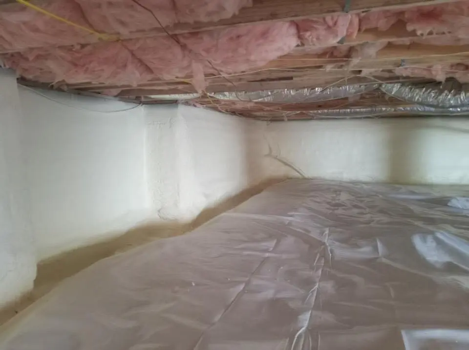 Crawl space encapsulation with closed-cell spray foam for Attic Insulation in McMinnville